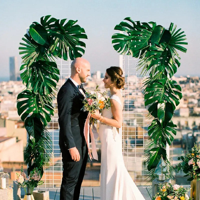 12pcs Artificial Tropical Palm Leaves – Hawaiian Luau & Jungle Party Table Decor - Image 2